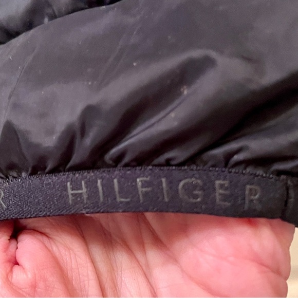 Tommy Hilfiger Water Resistant Quilted Puffer Jacket 
Youth XL - Picture 7 of 8